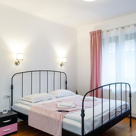 Apartament Modern Braşov Extérieur photo
