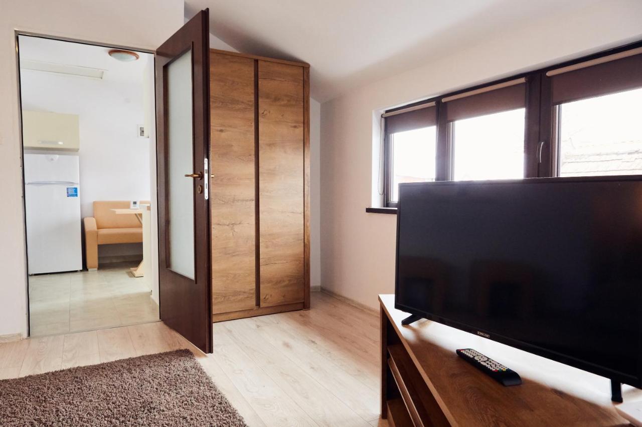 Apartament Modern Braşov Extérieur photo