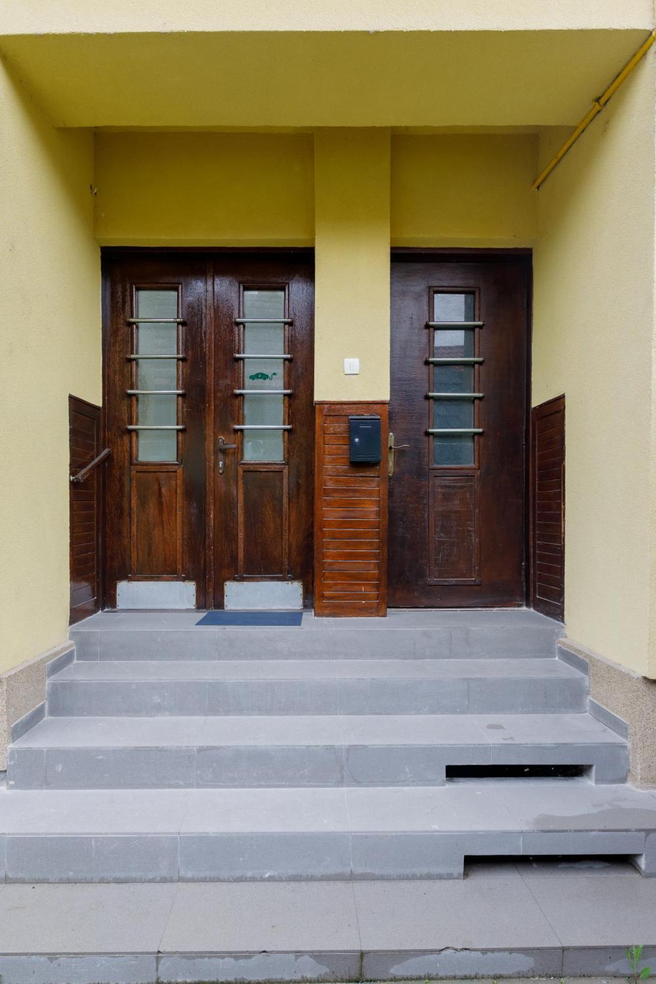 Apartament Modern Braşov Extérieur photo