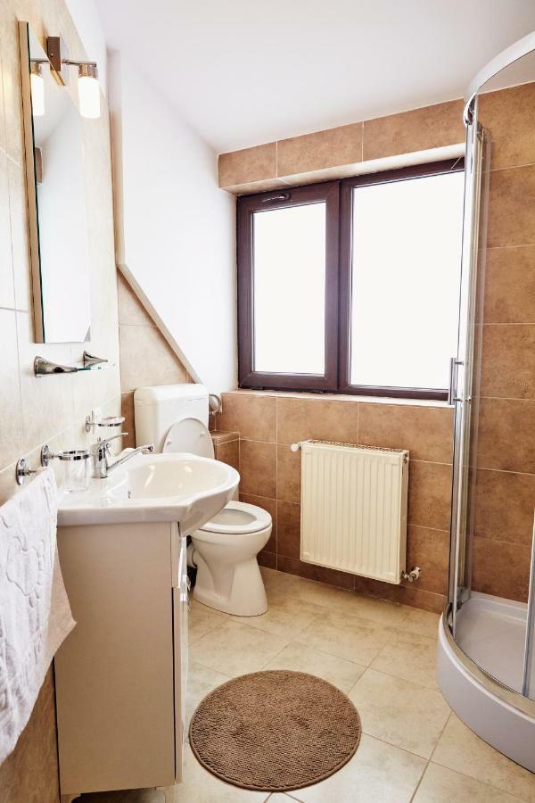 Apartament Modern Braşov Extérieur photo